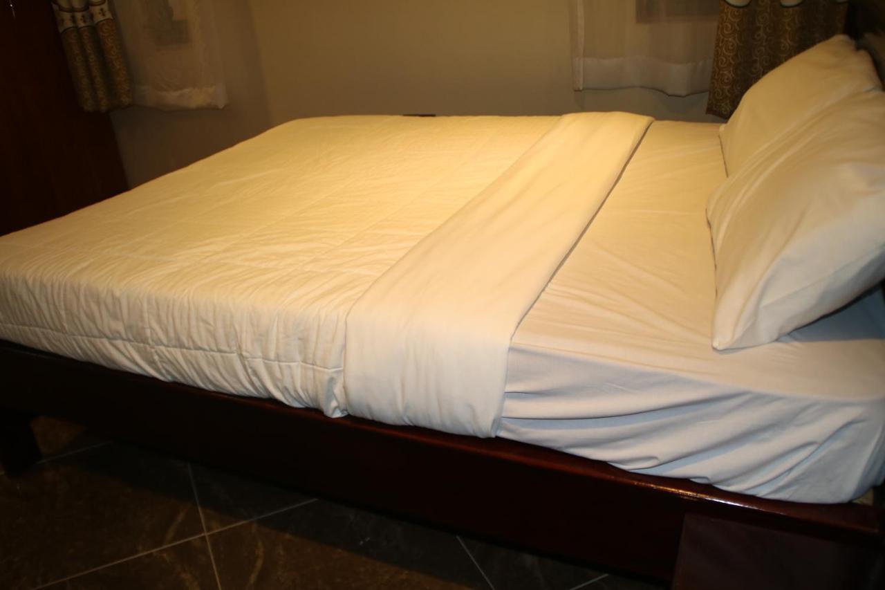 Acactus Hotel Kampala Exteriér fotografie